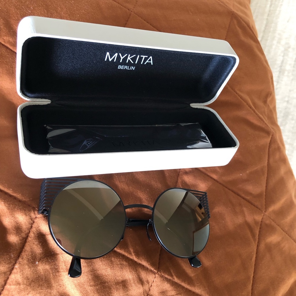 Mykita
Studio 11 cat eye frame sunglasses